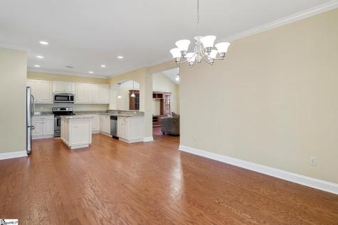 77 Hillsborough Drive Anderson SC 29621