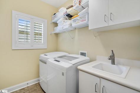 77 Hillsborough Drive Anderson SC 29621