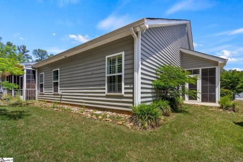77 Hillsborough Drive Anderson SC 29621