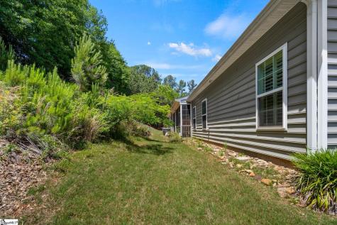 77 Hillsborough Drive Anderson SC 29621