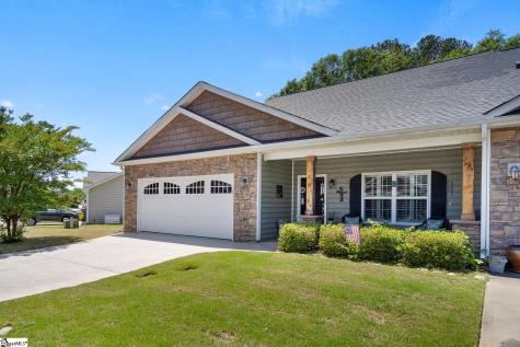 77 Hillsborough Drive Anderson SC 29621
