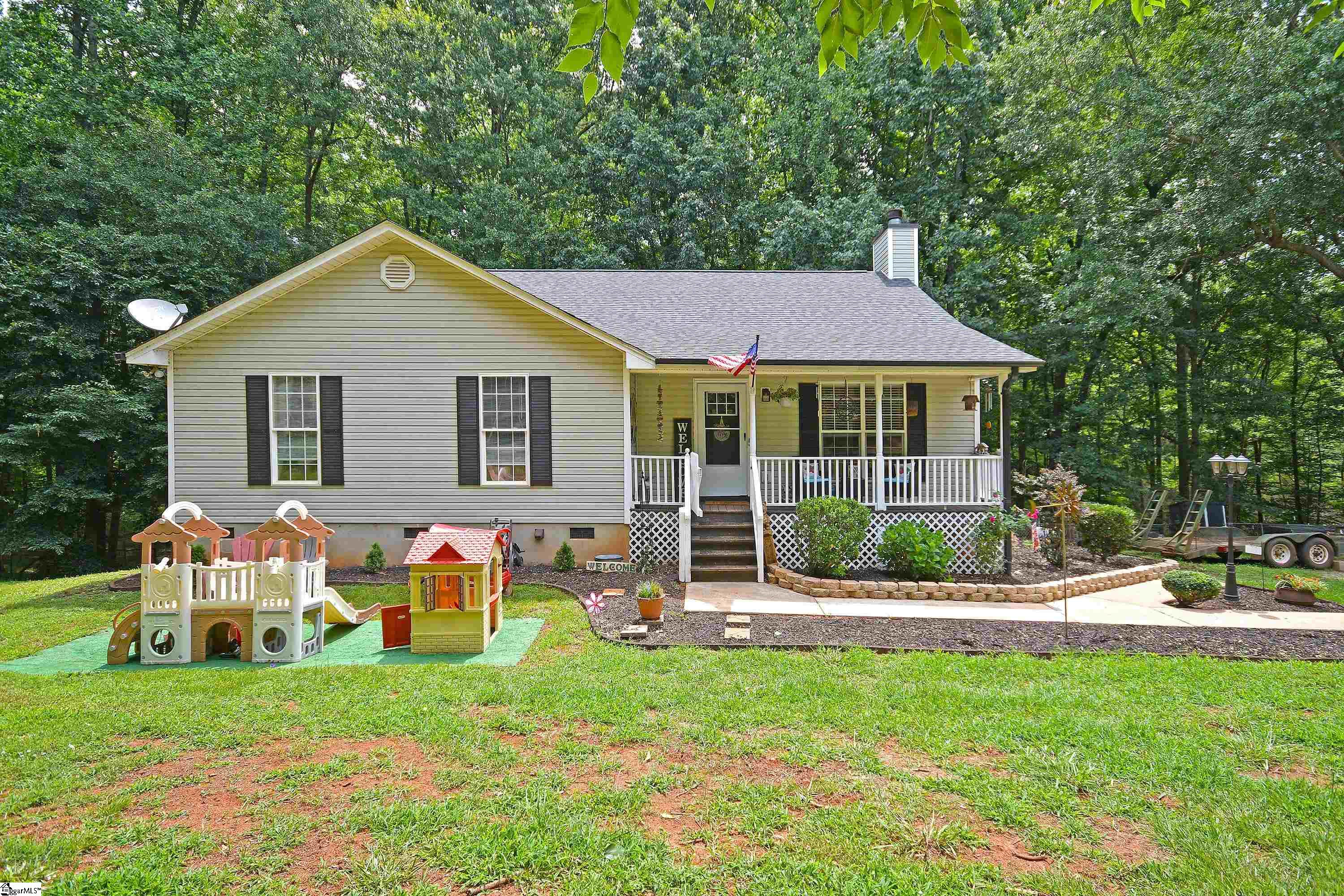 450 Waspnest Road Wellford SC 29385