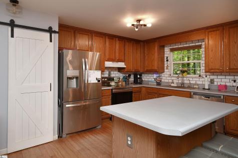 450 Waspnest Road Wellford SC 29385