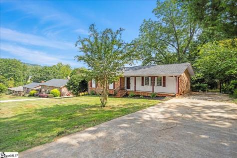 16 Starsdale Circle Greenville SC 29609
