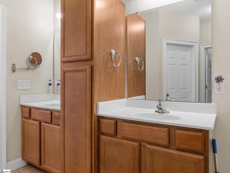 103 Heritage Creek Drive Boiling Springs SC 29316