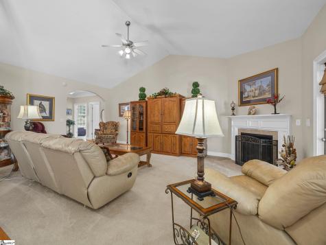103 Heritage Creek Drive Boiling Springs SC 29316