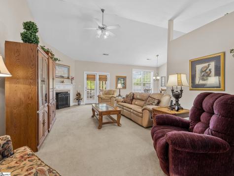 103 Heritage Creek Drive Boiling Springs SC 29316