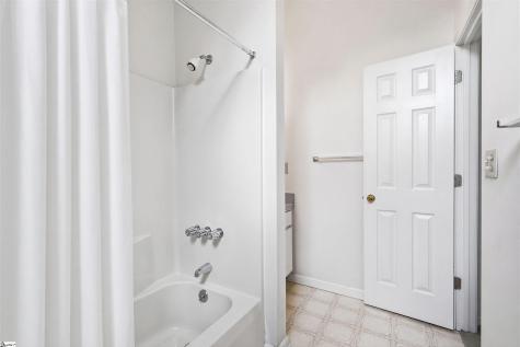 1024 Summit Drive Greenville SC 29609