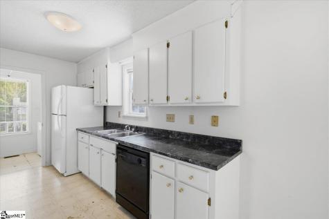 1024 Summit Drive Greenville SC 29609