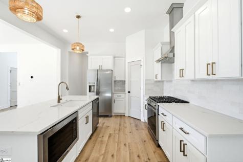 4 Temple Street Greenville SC 29601