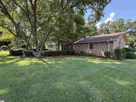 307 Spruce Street Clinton SC 29325
