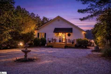 151 Pioneer Road Waterloo SC 29384
