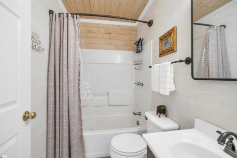 151 Pioneer Road Waterloo SC 29384