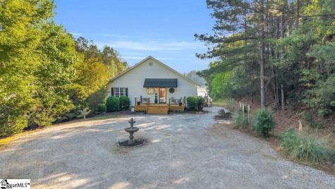 151 Pioneer Road Waterloo SC 29384