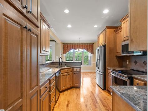 114 Royal Troon Campobello SC 29322