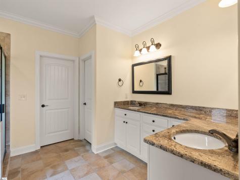 114 Royal Troon Campobello SC 29322