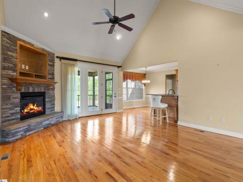 114 Royal Troon Campobello SC 29322