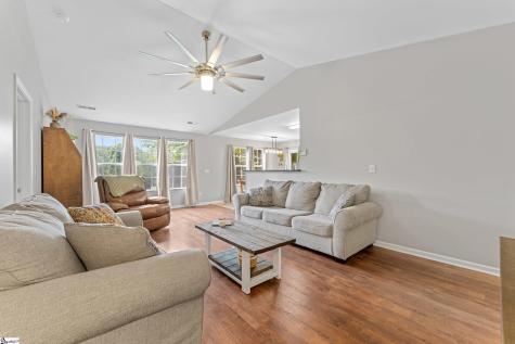 32 Reedy River Way Greenville SC 29605