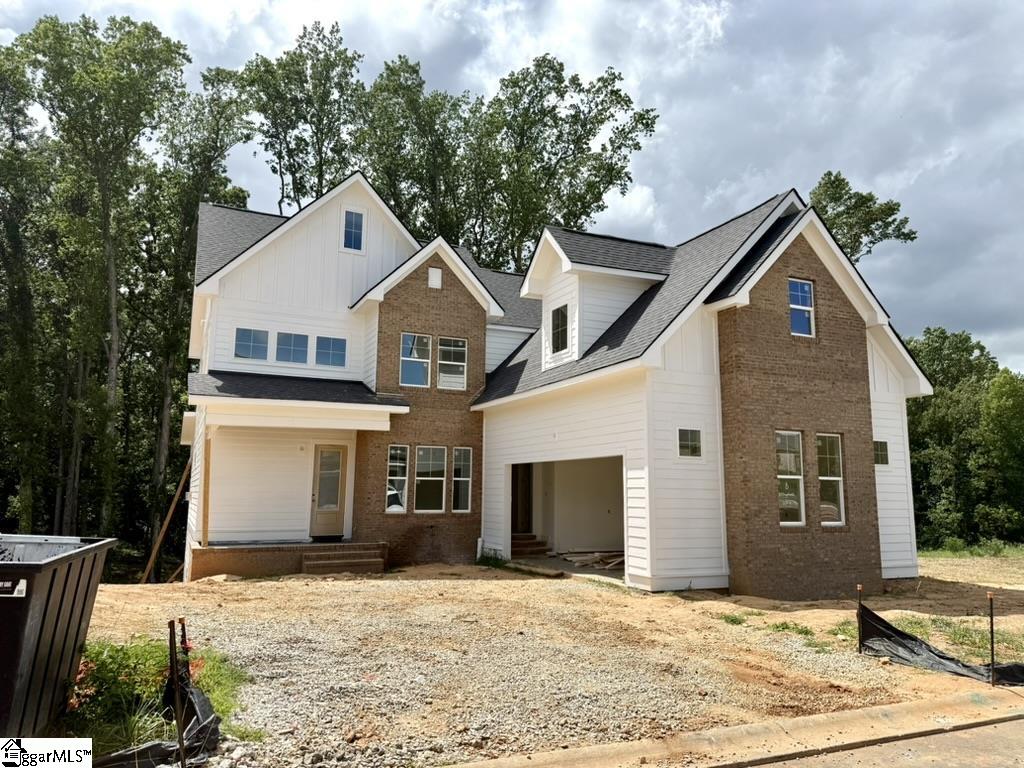 8 Carlingford Way Greenville SC 29615