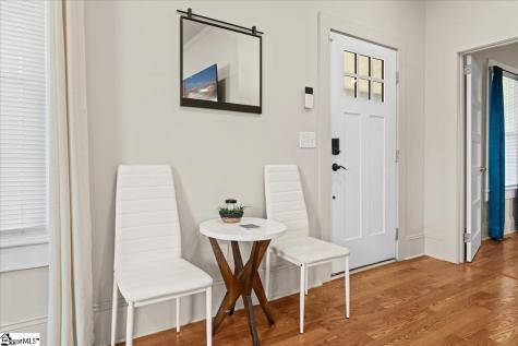 26 W 5th Street Greenville SC 29611