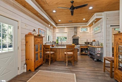 770 Dickson Road Campobello SC 29322