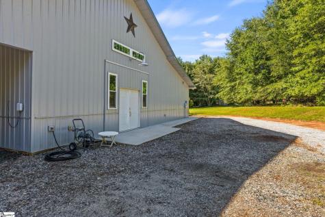 770 Dickson Road Campobello SC 29322