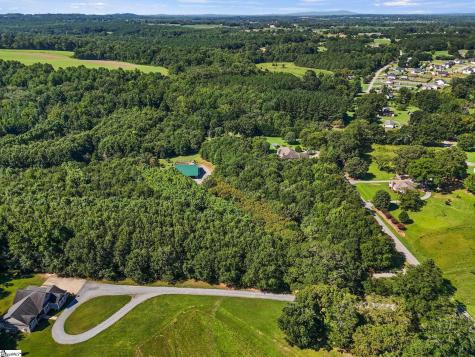 770 Dickson Road Campobello SC 29322