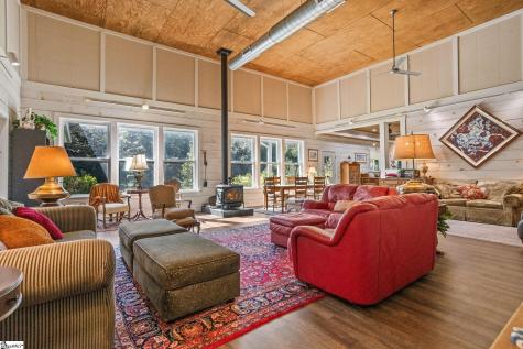 770 Dickson Road Campobello SC 29322