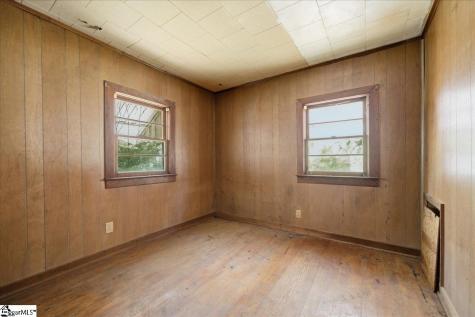 309 Knitting Mill Street Jonesville SC 29353