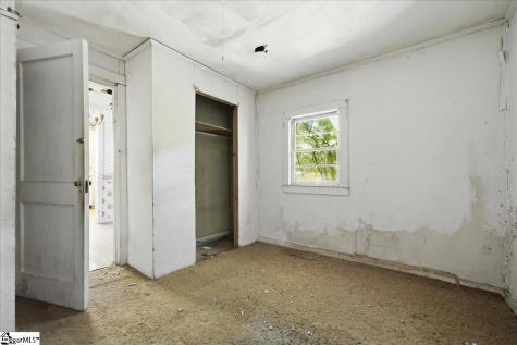 309 Knitting Mill Street Jonesville SC 29353