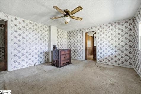 309 Knitting Mill Street Jonesville SC 29353