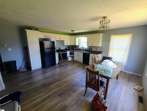 31 Mccaughrin Street Pelzer SC 29669