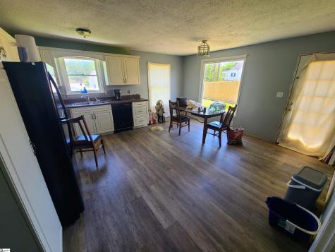 31 Mccaughrin Street Pelzer SC 29669