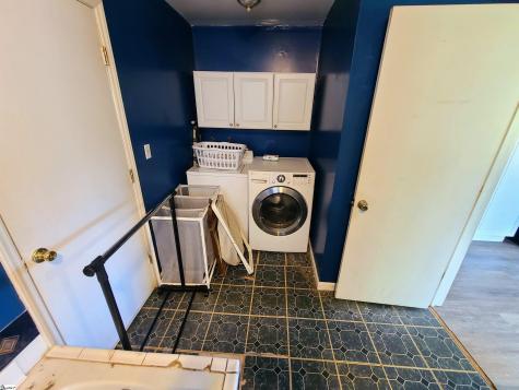 31 Mccaughrin Street Pelzer SC 29669