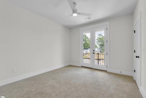 9 Hawthorne Lane Greenville SC 29605