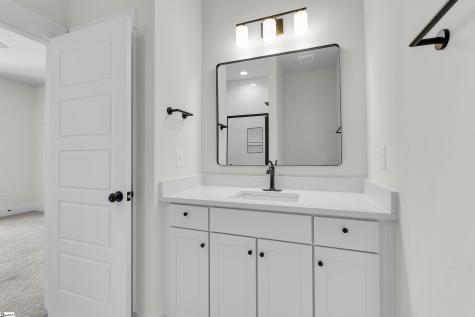 9 Hawthorne Lane Greenville SC 29605
