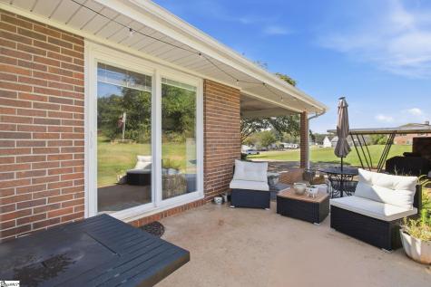 141 Mcjunkin Drive Pickens SC 29671