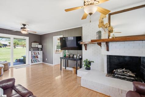 141 Mcjunkin Drive Pickens SC 29671
