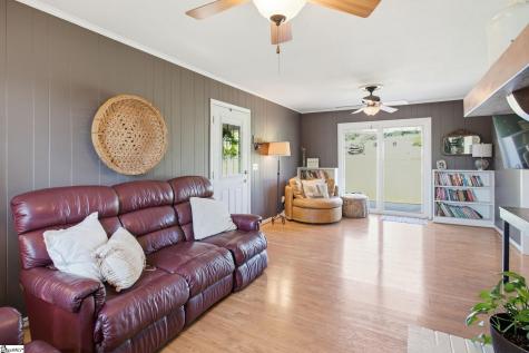 141 Mcjunkin Drive Pickens SC 29671