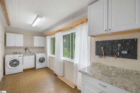 34 Brookside Circle Greenville SC 29609