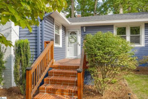 34 Brookside Circle Greenville SC 29609