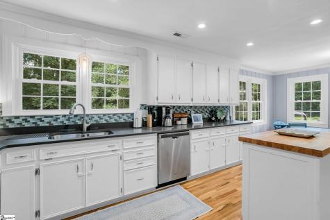14 Scarlett Street Greenville SC 29607