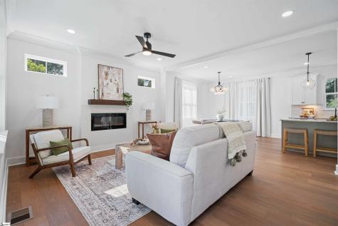 34 Lowndes Hill Road Greenville SC 29607
