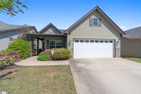 627 Clarion Court Boiling Springs SC 29316