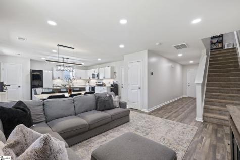 489 Wagon Trail Duncan SC 29334