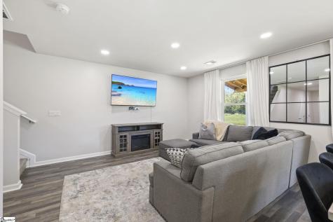 489 Wagon Trail Duncan SC 29334