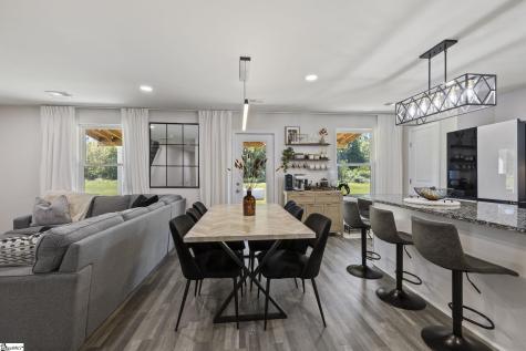 489 Wagon Trail Duncan SC 29334