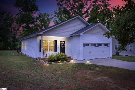 104 Tillotson Road Anderson SC 29621