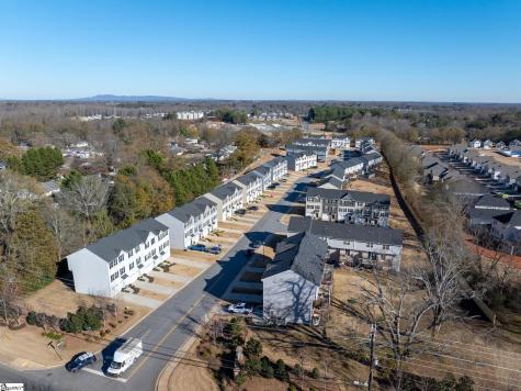 109 Brooklane Court Easley SC 29642