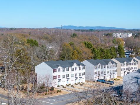 109 Brooklane Court Easley SC 29642